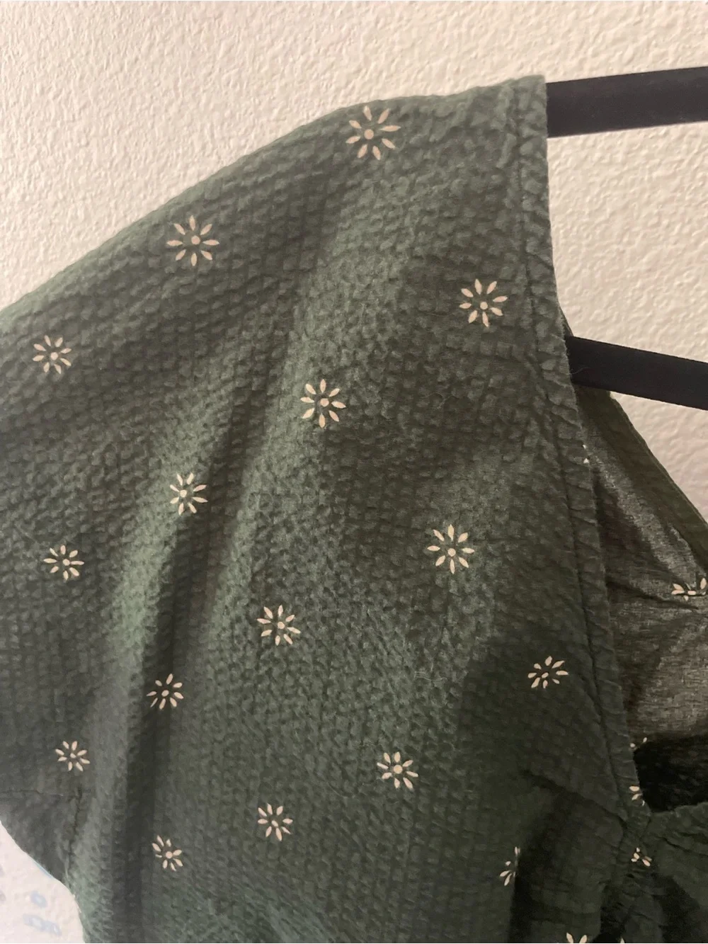 Madewell Dark Green Eyelet Puff Sleeve Blouse - Picture 3 of 3